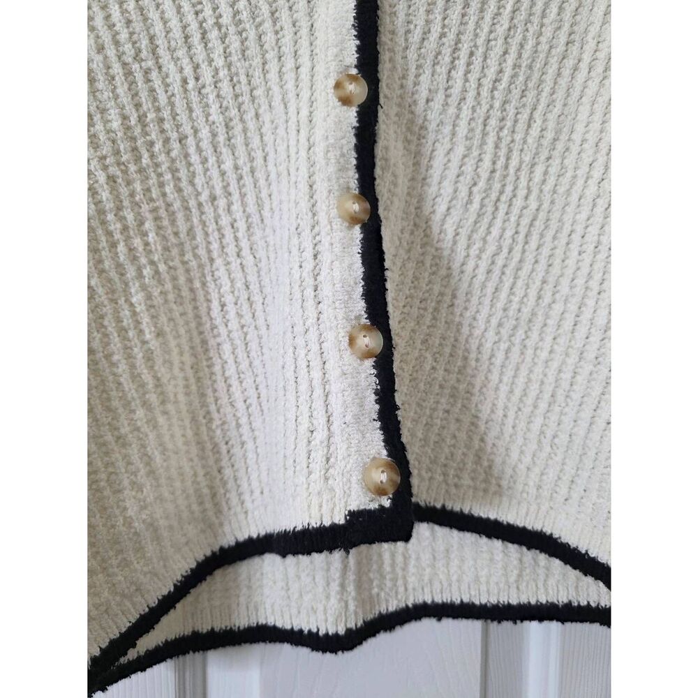 Abercrombie and fitch Short Sleeve Crochet-style Polo Cardigan M NWT - Picture 7 of 11